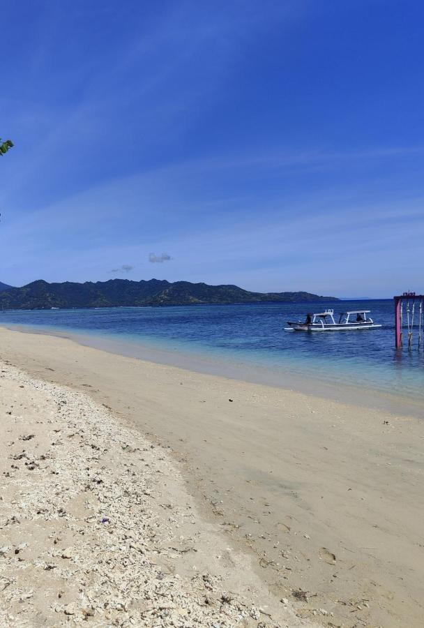 Kai'S Beach House Villa Gili Air Exterior photo
